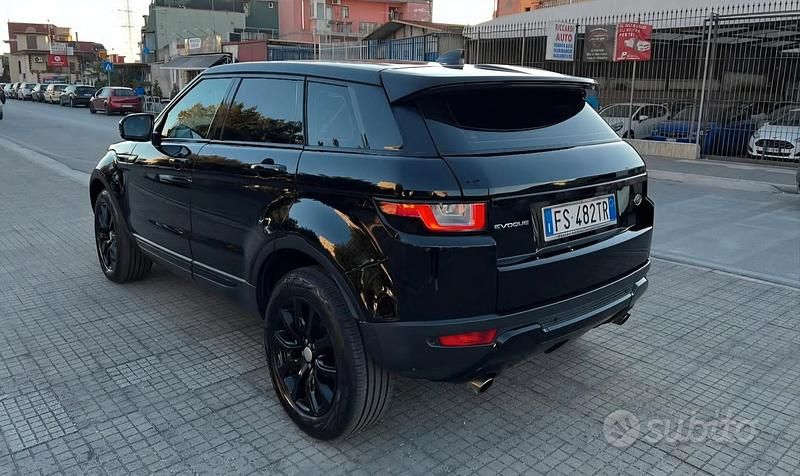 Usata Land Rover Range Rover evoque 149 CV (109 kW) 2018 Nero Station wagon