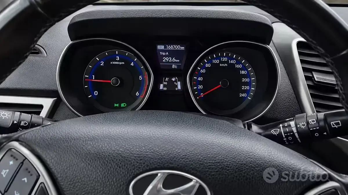 Usata Hyundai i30 Comfort 120 CV (88 kW) 2015 Station wagon