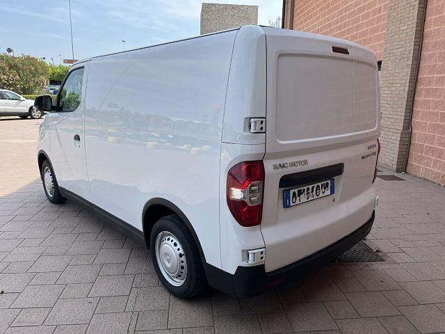 Usata Maxus eDeliver 3 89 kW (122 CV) 2024 Bianco Furgone