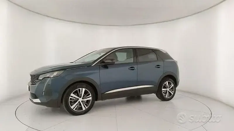 Usata Peugeot 3008 Allure 131 CV (96 kW) 2023 Blu SUV