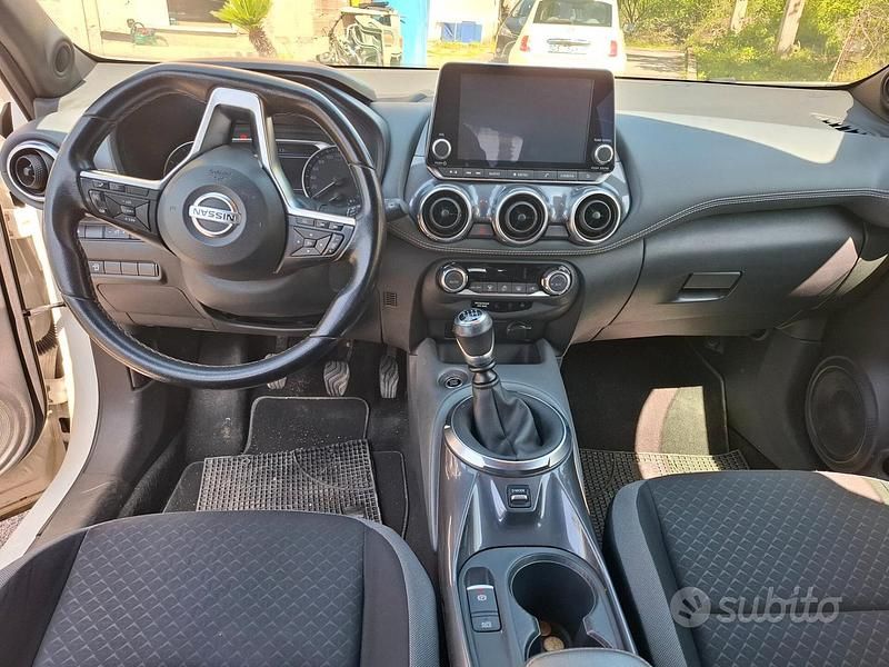 Usata Nissan Juke N-Connecta 114 CV (83 kW) 2021 Bianco SUV