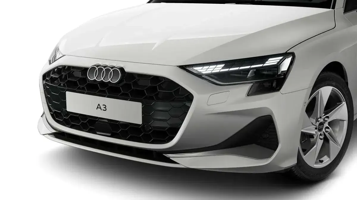 Nuova Audi A3 Advanced 150 CV (110 kW) 2026 Bianco Berlina