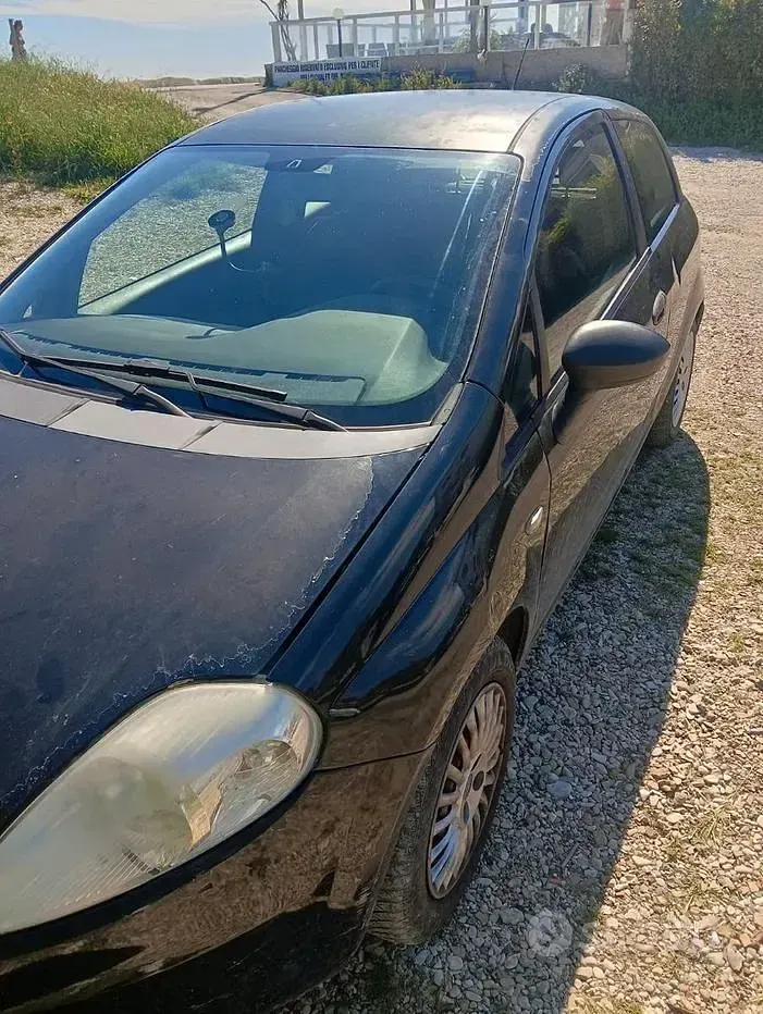 Usata Fiat Grande Punto 65 CV (47 kW) 2006 Nero Utilitaria