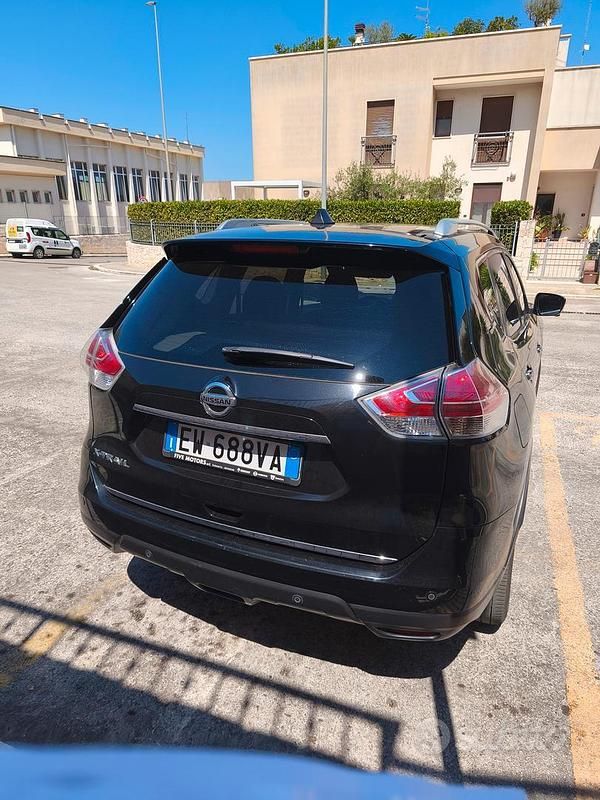 Usata Nissan X-Trail Tekna 131 CV (96 kW) 2014 Nero SUV