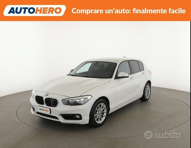Usata BMW 118 Advantage 149 CV (109 kW) 2019 Bianco Utilitaria
