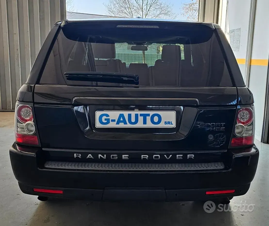 Usata Land Rover Range Rover Autobiography 245 CV (180 kW) 2010 Giallo SUV
