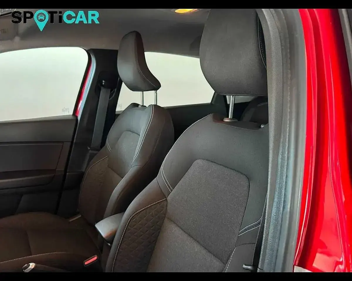 Usata Renault Captur Evolution 101 CV (74 kW) 2024 Rosso SUV