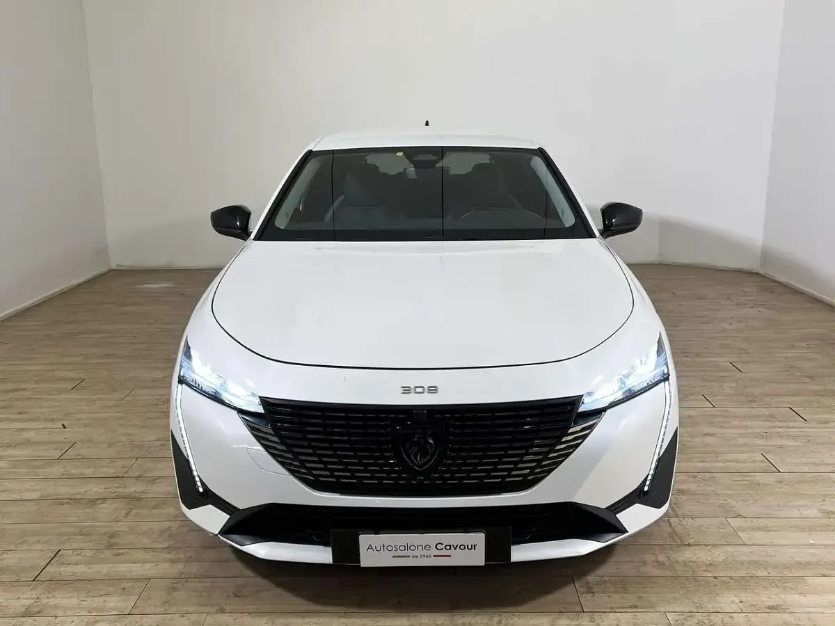 Occasion Peugeot 308 Allure 131 ch (96 kW) 2022 Blanc Citadine