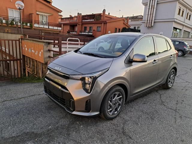 Beige metallizzato Usata 2024 Kia Picanto Urban Due volumi | 15.750 € (Cara) - Immagine 1/4