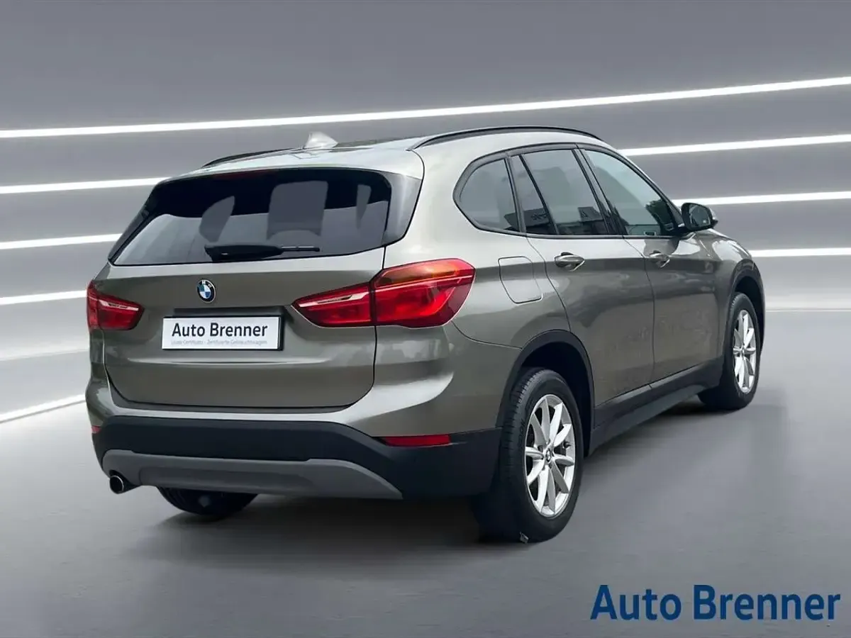 Usata BMW X1 150 CV (110 kW) 2018 Beige SUV