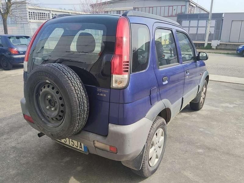 Usata Daihatsu Terios 86 CV (63 kW) 2004 Blu/azzurro SUV