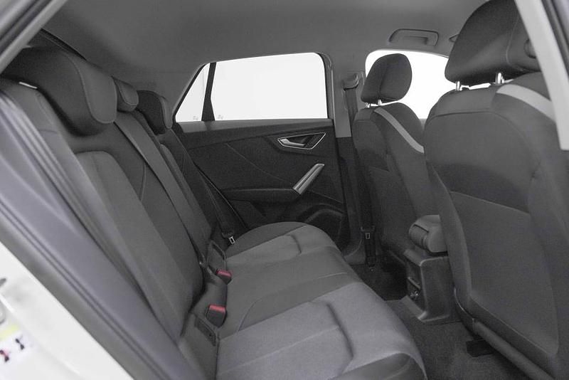 Nuova Audi Q2 Ambiente 150 CV (110 kW) 2026 Argento SUV