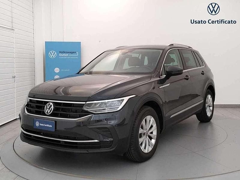 Grigio Usata 2021 VW Tiguan Life SUV | 27.900 € (Buon prezzo) - Immagine 1/4