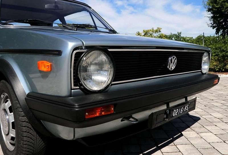 Usata VW Golf Cabriolet 69 CV (50 kW) 1982 Argento Cabrio