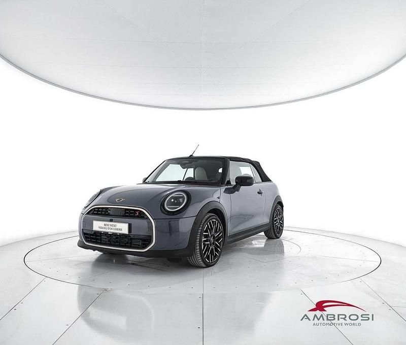 Copper grey Nuova 2025 Mini Cooper S Cabriolet Favoured Cabrio | 38.100 € (Cara) - Immagine 1/4