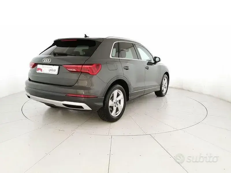 Usata Audi Q3 Advanced 150 CV (110 kW) 2025 Grigio SUV