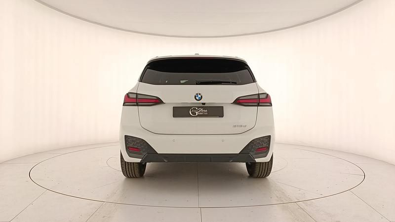 Usata BMW 218 Active Tourer M Sport 150 CV (110 kW) 2024 Bianco Monovolume