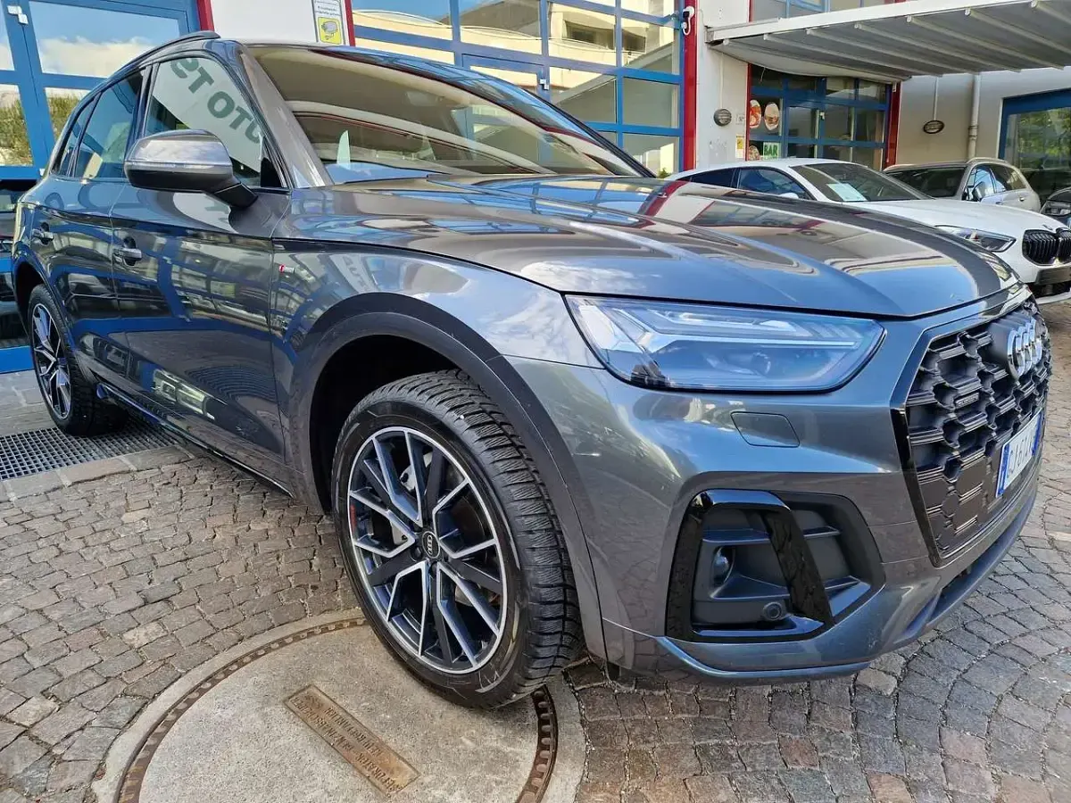 Occasion Audi Q5 S-line plus 204 ch (150 kW) 2022 Gris SUV