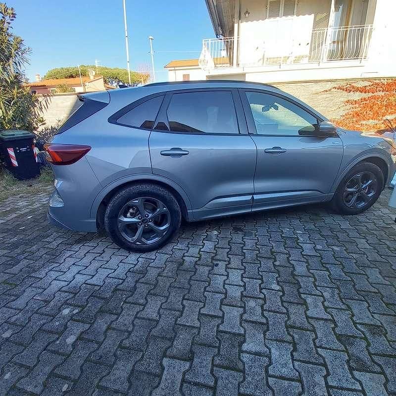 Usata Ford Kuga Active 151 CV (111 kW) 2025 SUV