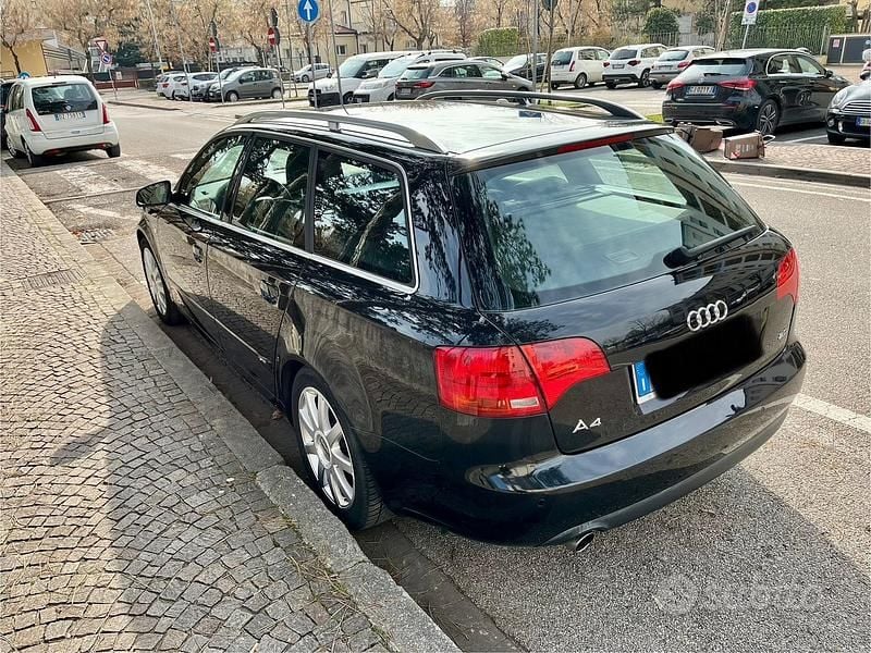 Usata Audi A4 S-Line 150 CV (110 kW) 2005 Nero Station wagon