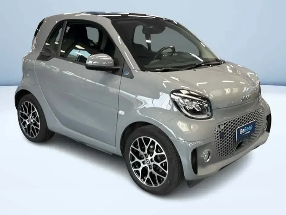 Usata Smart ForTwo Electric Drive Prime 41 kW (56 CV) 2022 Nero Coupé