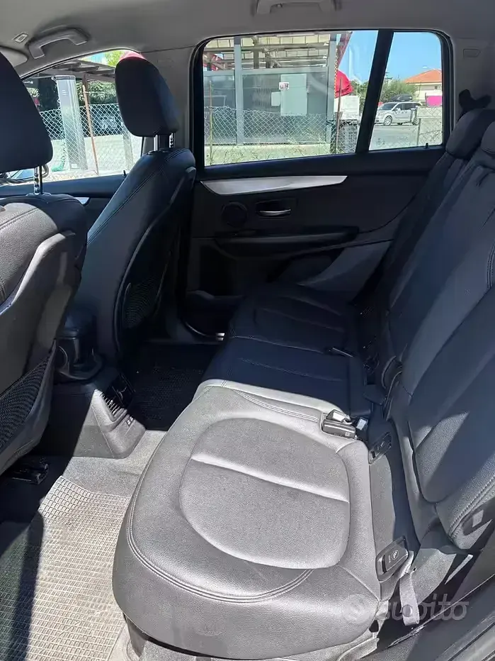 Usata BMW 218 Active Tourer Efficient Dynamics 150 CV (110 kW) 2019 Nero Monovolume