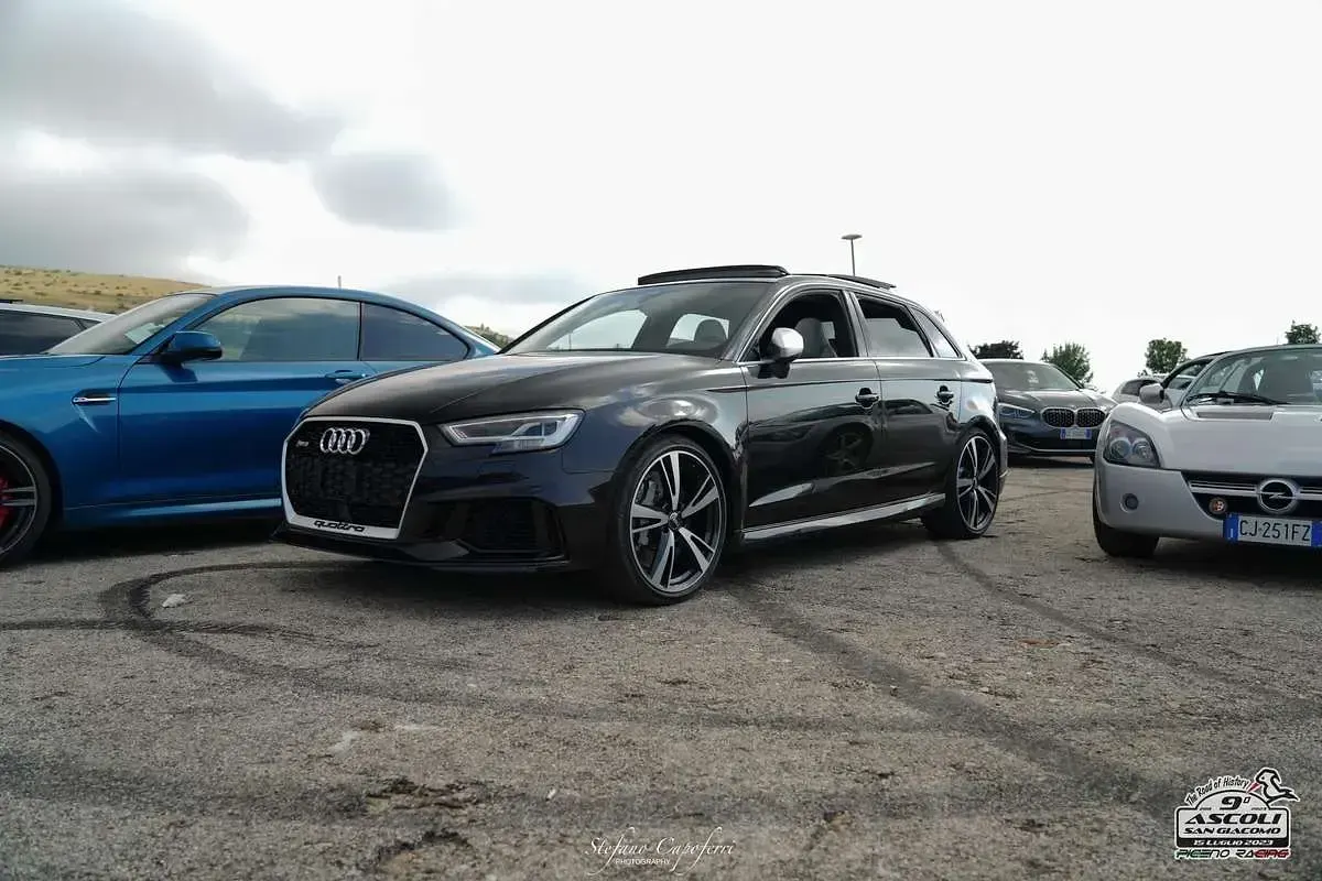 Usata Audi RS3 Ambiente 400 CV (294 kW) 2018 Nero Berlina