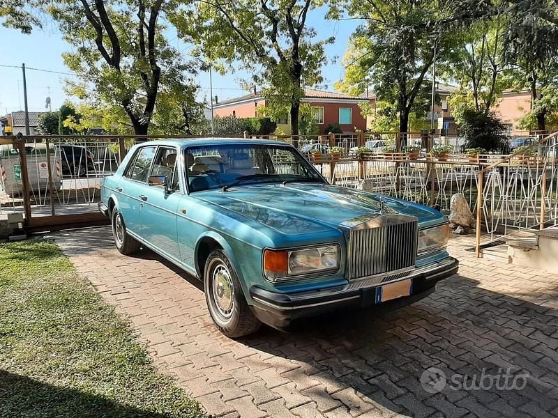 Usata Rolls Royce Silver Spirit 218 CV (160 kW) 1990 Blu Berlina