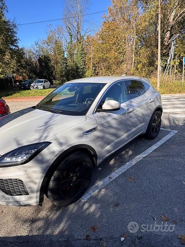 Usata Jaguar E-Pace 249 CV (183 kW) 2018 Grigio SUV