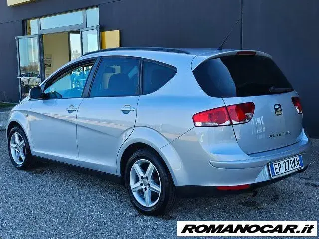 Usata Seat Altea XL Reference 90 CV (66 kW) 2012 Argento Monovolume