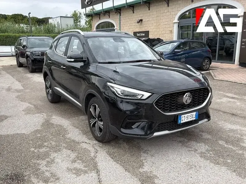 Usata MG ZS Comfort 106 CV (77 kW) 2024 Nero SUV