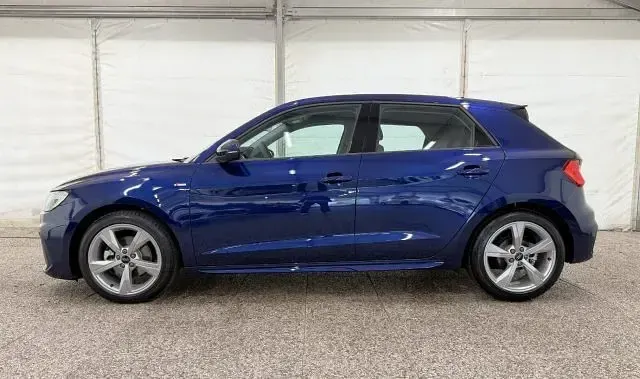 Nuova Audi A1 116 CV (85 kW) 2025 Blu SUV
