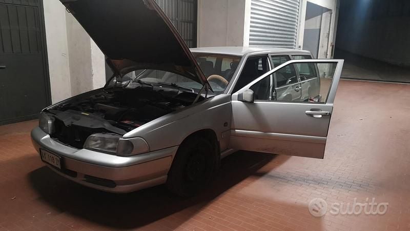Occasion Volvo V70 1998 Gris Break