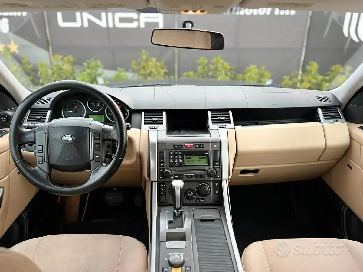 Usata Land Rover Range Rover Sport HSE 190 CV (139 kW) 2005 Verde SUV