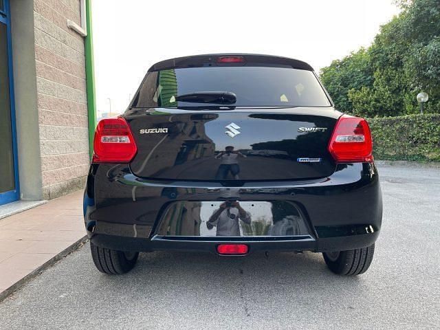 Usata Suzuki Swift 83 CV (61 kW) 2024 Nero Utilitaria