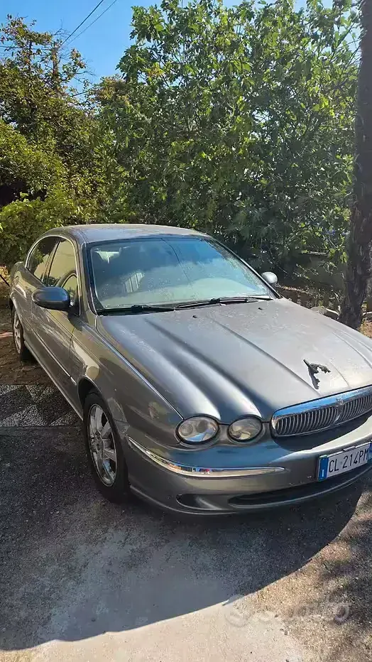 Usata Jaguar X-type 131 CV (96 kW) 2004 Grigio Berlina