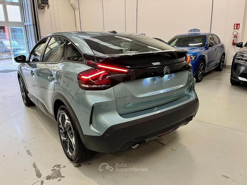 Usata Citroën C4 PureTech 131 CV (96 kW) 2022 Verde Berlina