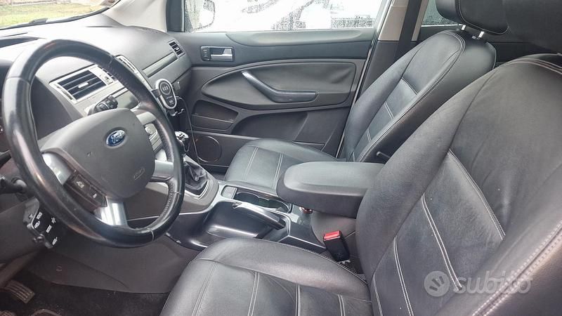 Usata Ford Kuga Titanium 163 CV (119 kW) 2012 Bianco SUV