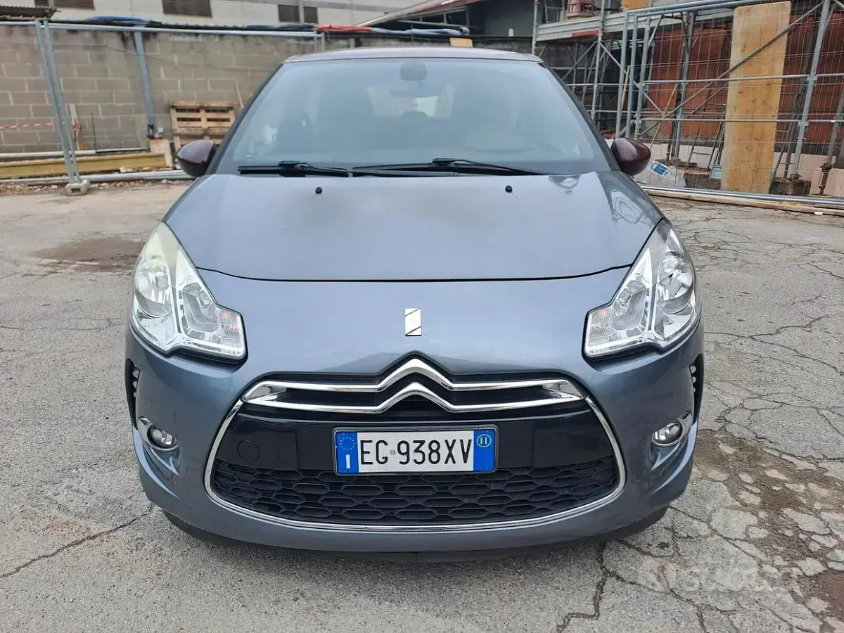 Usata Citroën DS3 95 CV (69 kW) 2011 Grigio Utilitaria