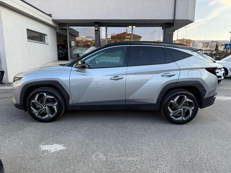Usata Hyundai Tucson 230 CV (169 kW) 2021 Argento SUV