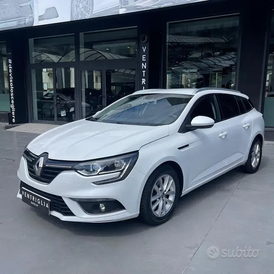 Usata Renault Mégane GrandTour 95 CV (69 kW) 2020 Bianco Station wagon