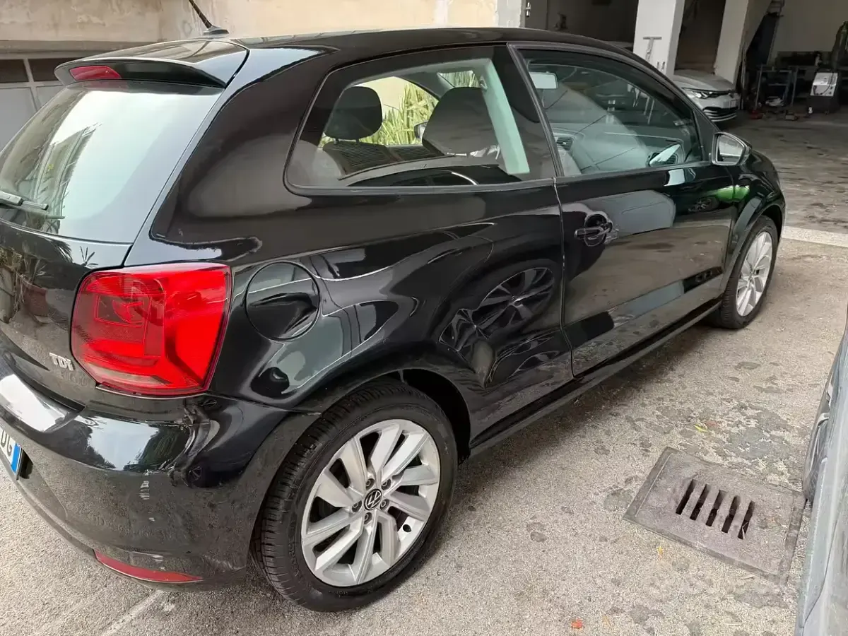 Usata VW Polo 75 CV (55 kW) 2016 Nero Berlina