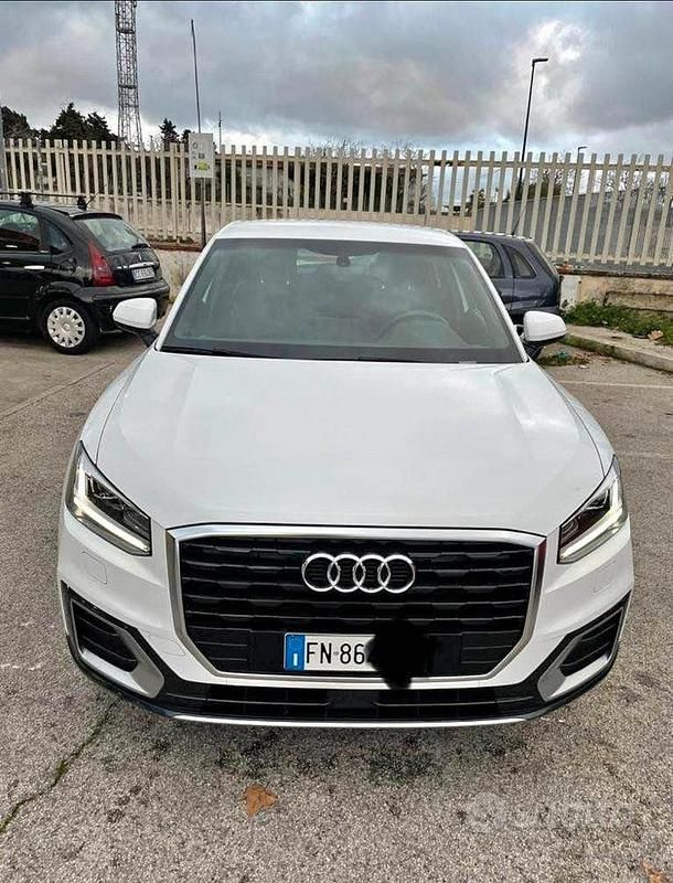 Usata Audi Q2 S-Line 116 CV (85 kW) 2018 Bianco SUV
