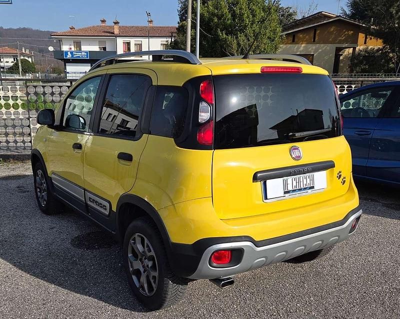 Usata Fiat Panda Cross Cross 95 CV (69 kW) 2017 Giallo Utilitaria
