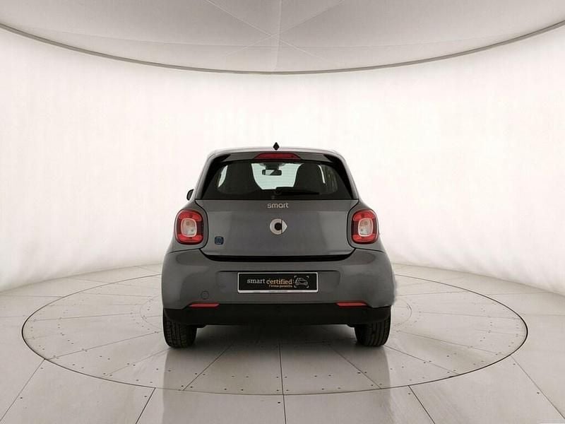 Usata Smart ForFour Electric Drive Passion 59 kW (81 CV) 2020 Grigio Berlina