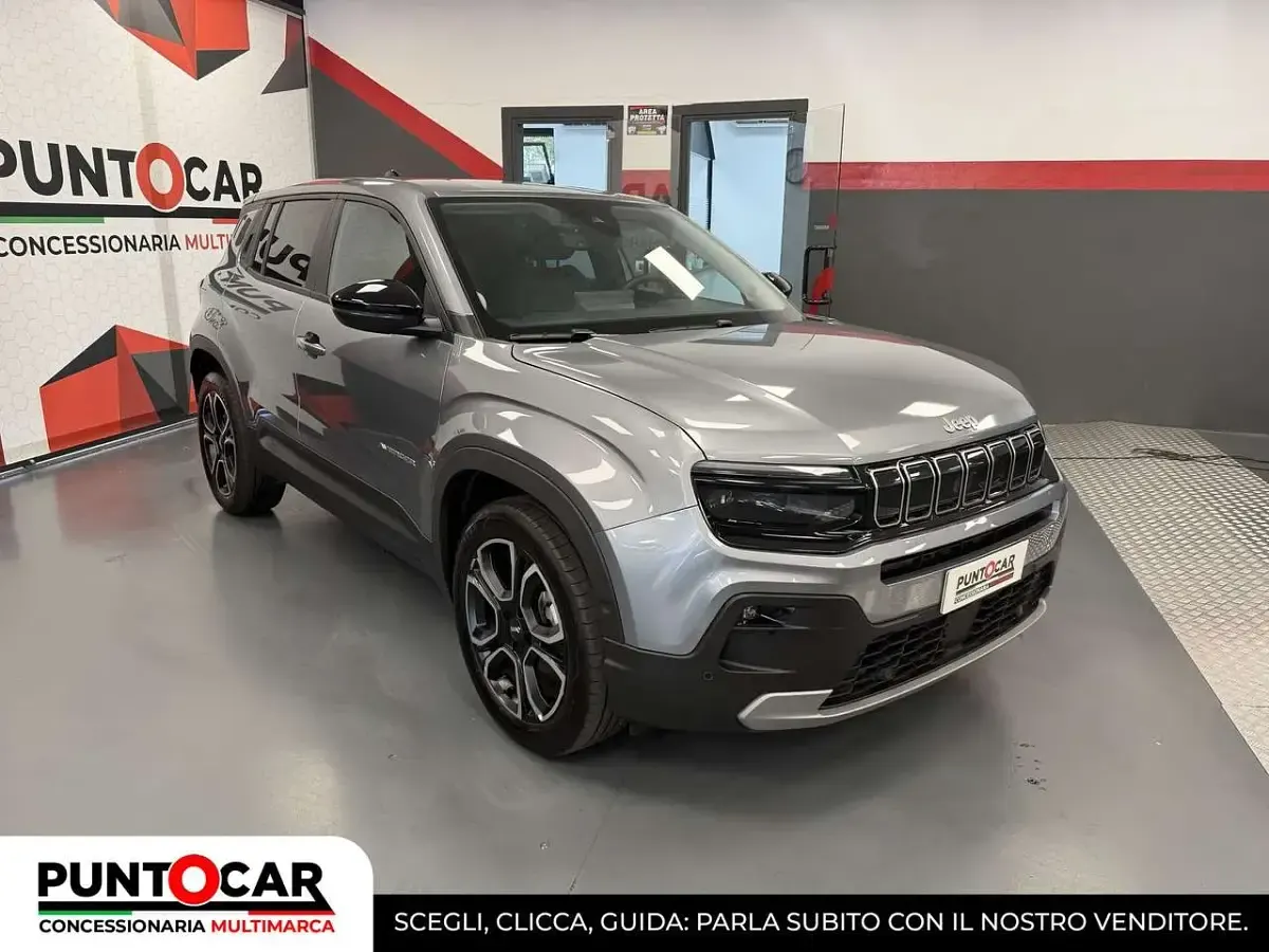 Usata Jeep Avenger Summit 101 CV (74 kW) 2025 Grigio SUV