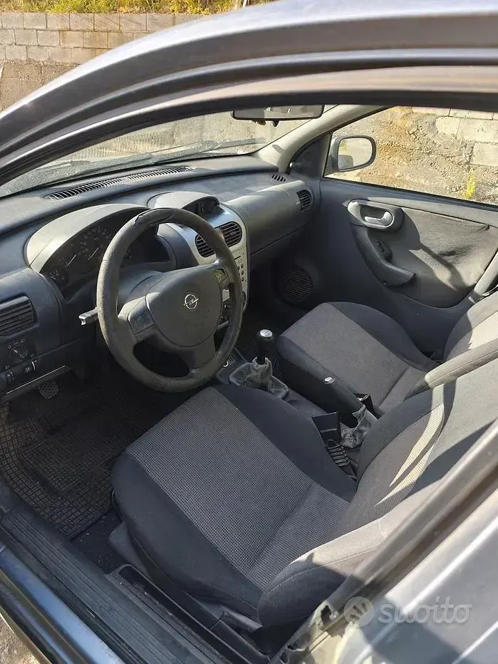 Usata Opel Corsa 2004 Utilitaria