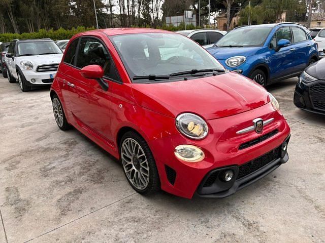 Usata Abarth 595 145 CV (106 kW) 2016 Rosso Utilitaria