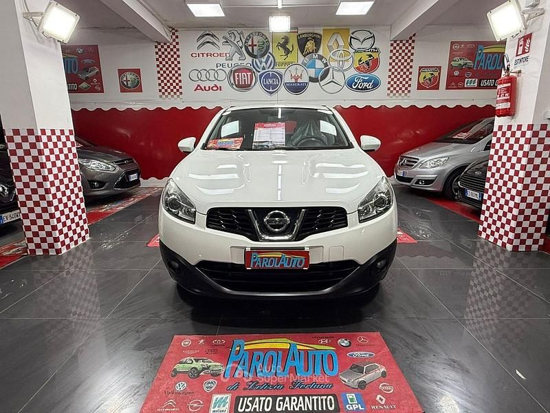 Usata Nissan Qashqai Acenta 131 CV (96 kW) 2013 Bianco SUV