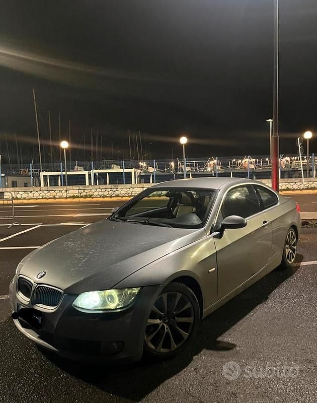 Usata BMW 325 197 CV (144 kW) 2007 Coupé